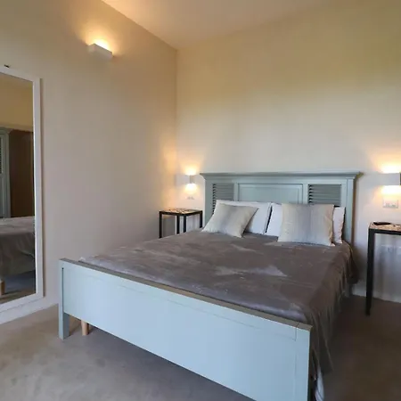 Elegant Casale 50 In Otranto Alimini